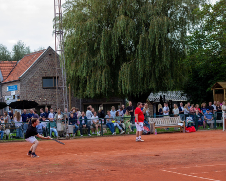 01/01/2022 - Gelukkig nieuwjaar met veel tennisplezier op TC De Wilge